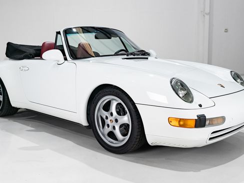Used 1995 Porsche 911 Carrera image 6