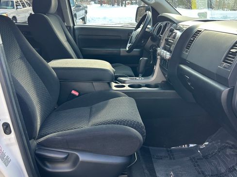 Used 2012 Toyota Tundra SR5 image 17