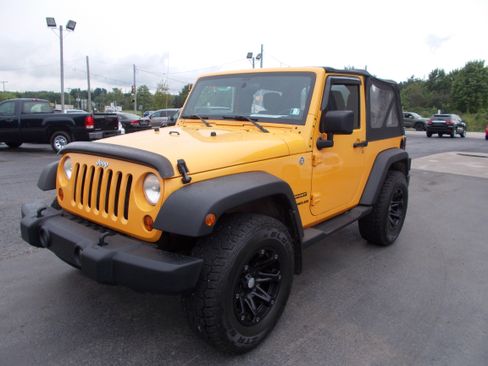 Used 2012 Jeep Wrangler 4WD Sport image 1
