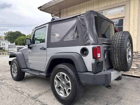 Used 2014 Jeep Wrangler 4WD Sport image 3