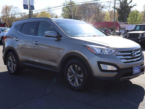 Used 2015 Hyundai Santa Fe Sport image 10