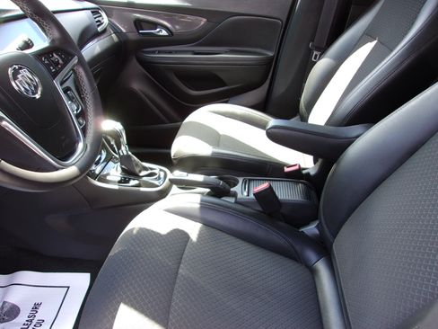 Used 2019 Buick Encore Preferred image 5