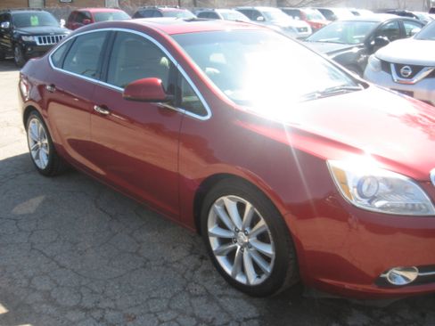 Used 2012 Buick Verano Leather image 3