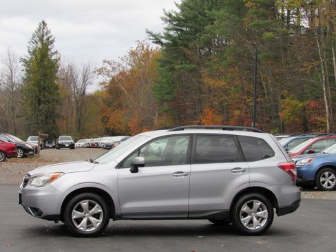 Used 2014 Subaru Forester 2.5i Premium image 4