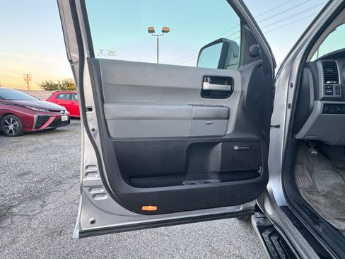 Used 2010 Toyota Sequoia Limited image 25