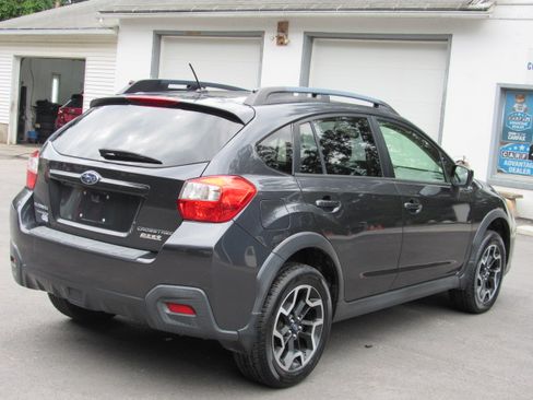 Used 2016 Subaru Crosstrek 2.0i Premium AWD/4WD image 8
