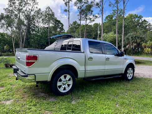 Used 2010 Ford F150 Lariat image 6