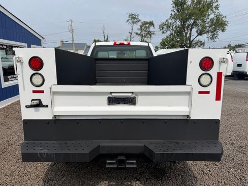 Used 2018 Chevrolet Silverado 2500 4x4 Regular Cab image 4