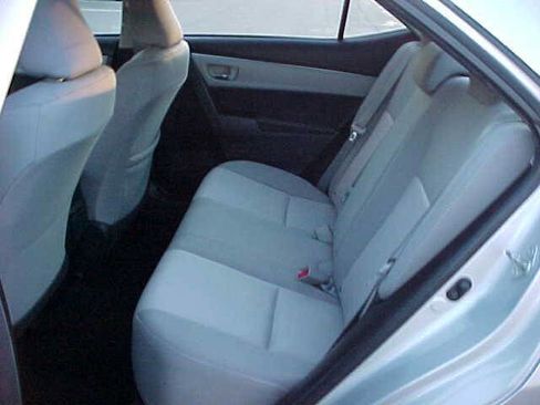 Used 2014 Toyota Corolla LE image 14