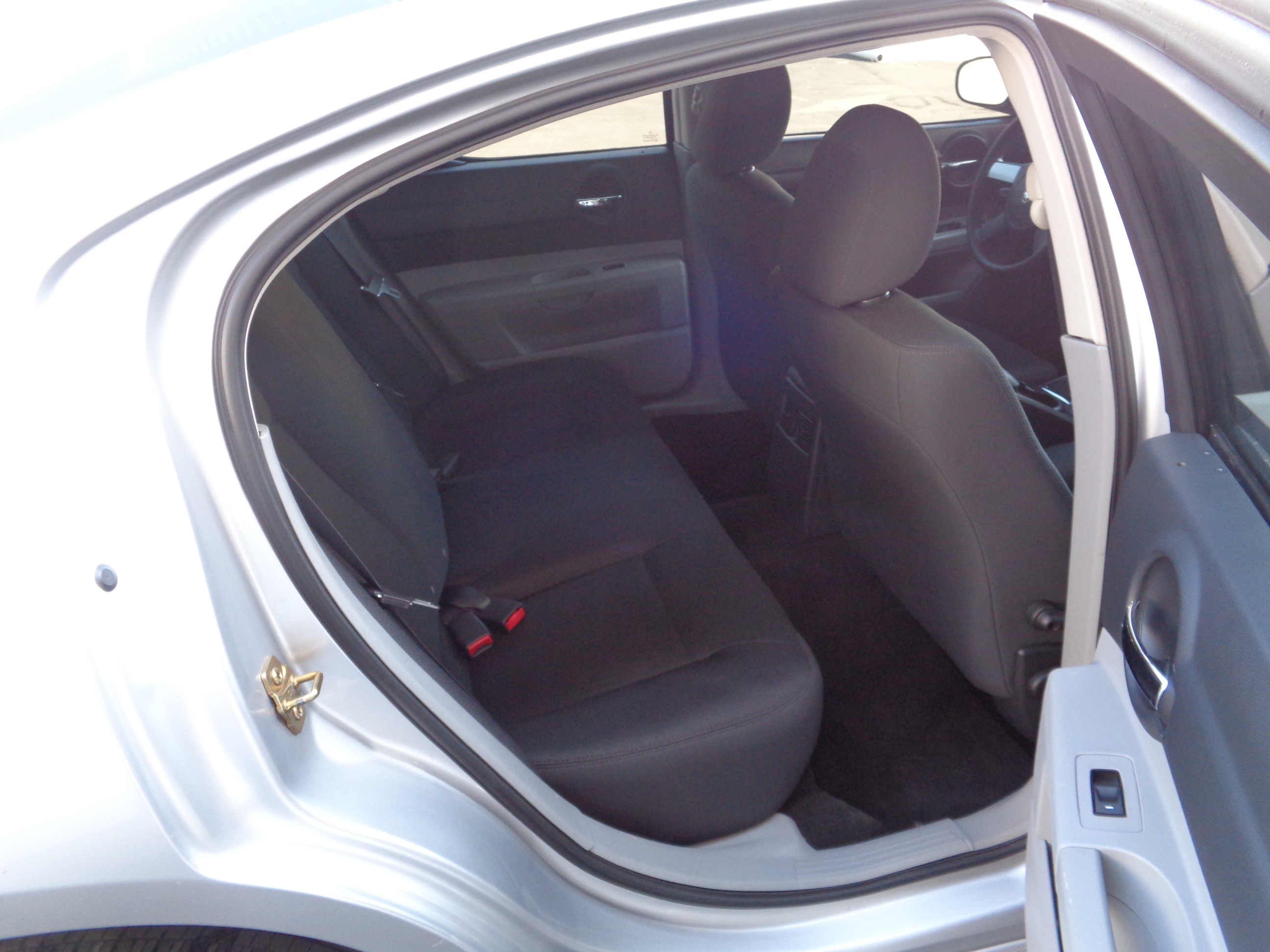 Used 2006 Dodge Charger UNAVAIL RWD image 8
