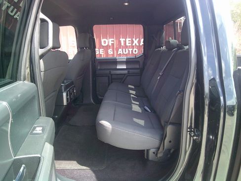 Used 2016 Ford F150 XLT image 7