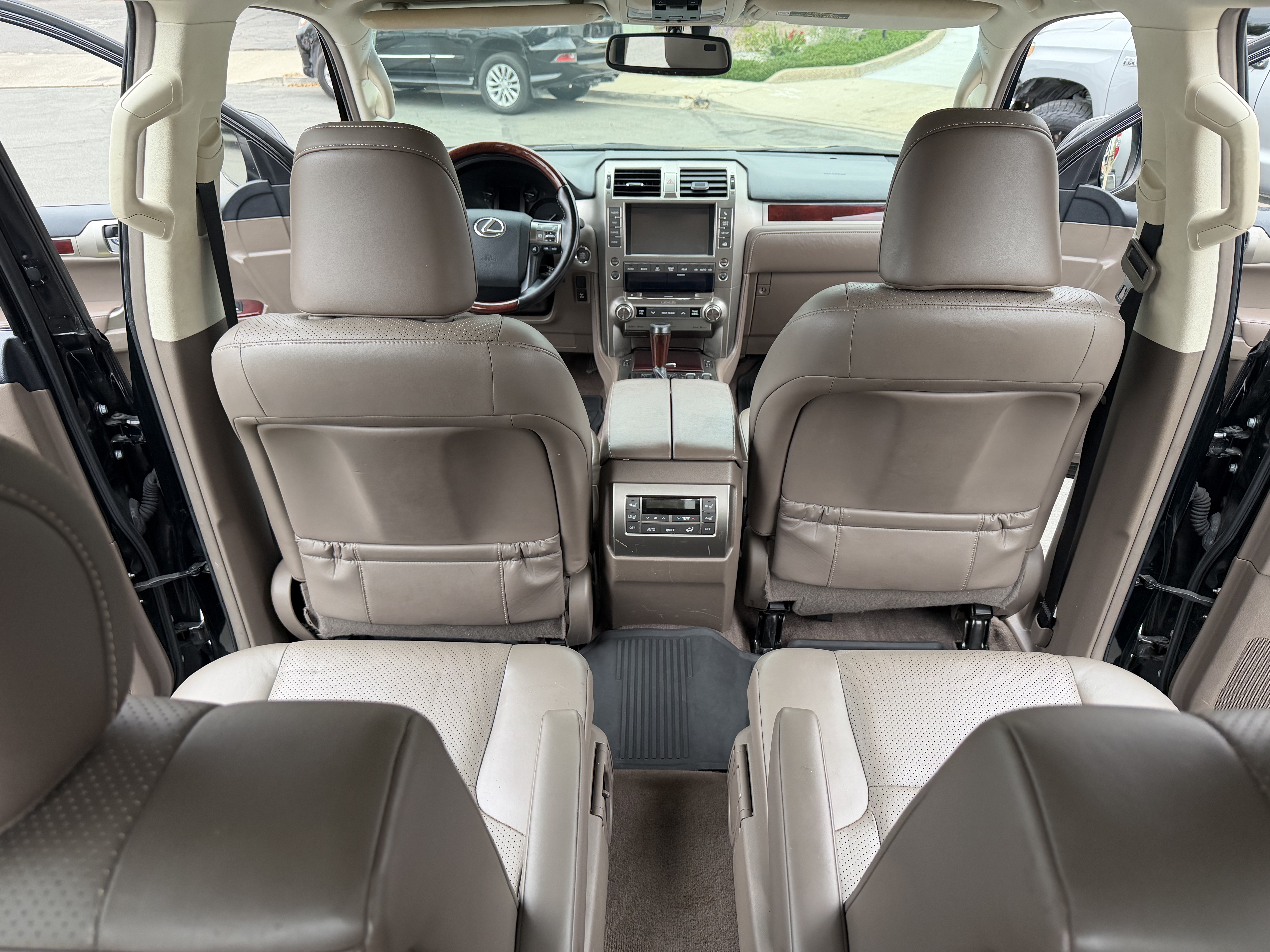 Used 2017 Lexus GX 460 Luxury AWD/4WD image 27