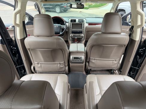 Used 2017 Lexus GX 460 Luxury image 27
