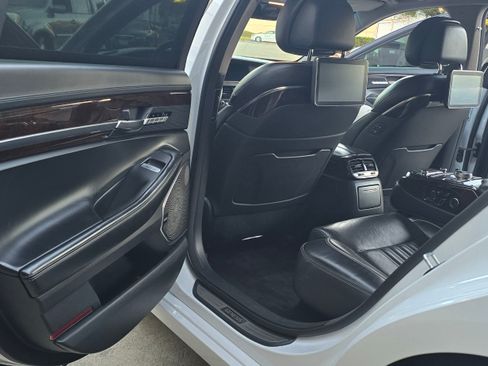 Used 2018 Genesis G90 5.0 Ultimate image 22