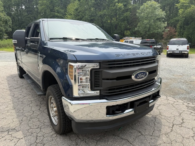 Used 2018 Ford F250 4x4 Crew Cab Super Duty image 5