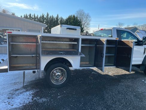 Used 2017 Ford F450 image 8