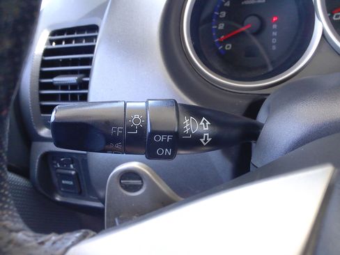 Used 2008 Honda Fit Sport image 25