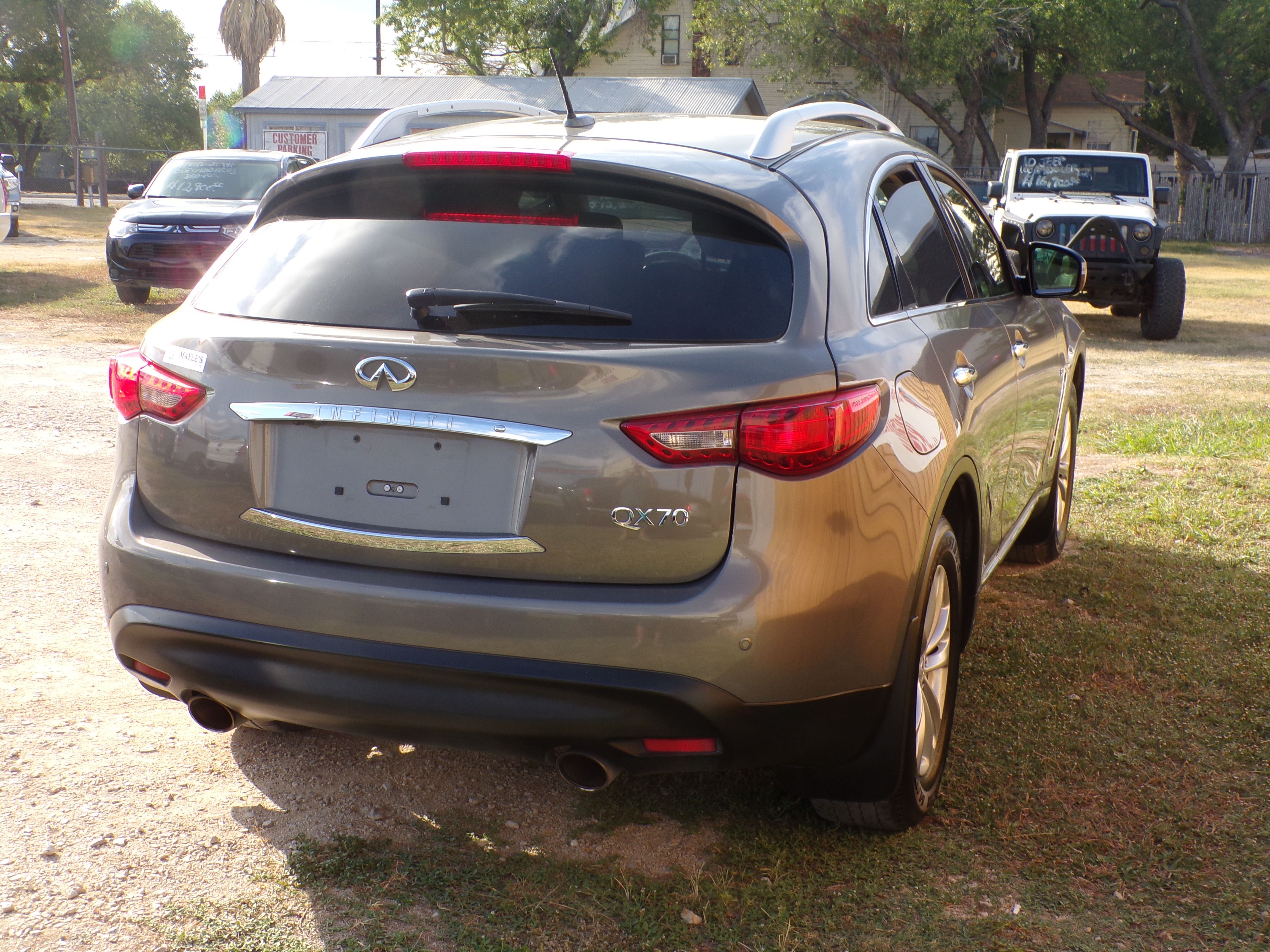 Used 2014 INFINITI QX70 AWD/4WD image 4