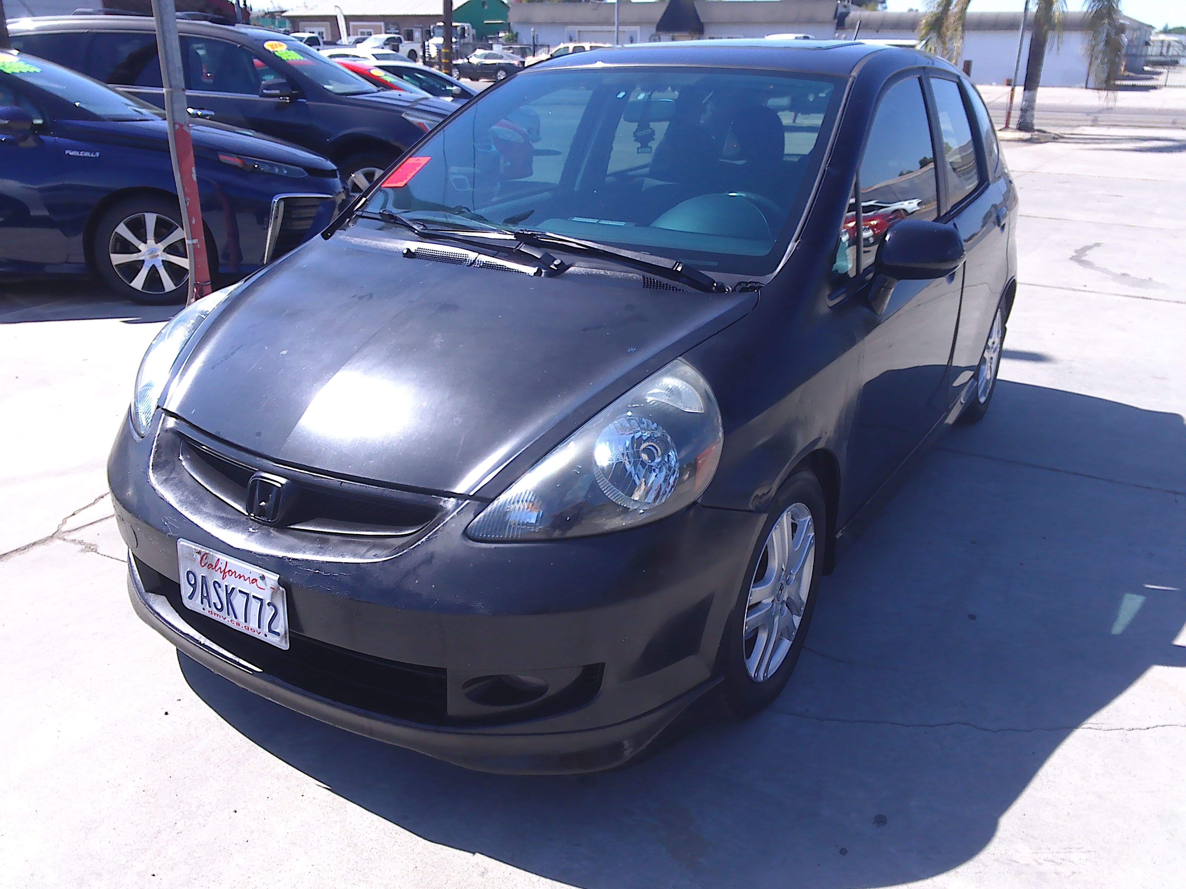 Used 2008 Honda Fit Sport image 2