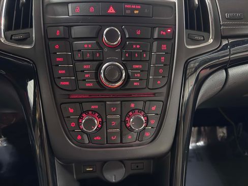 Used 2016 Buick Cascada Premium image 12