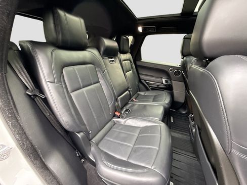 Used 2019 Land Rover Range Rover Sport Sport Supercharged image 29