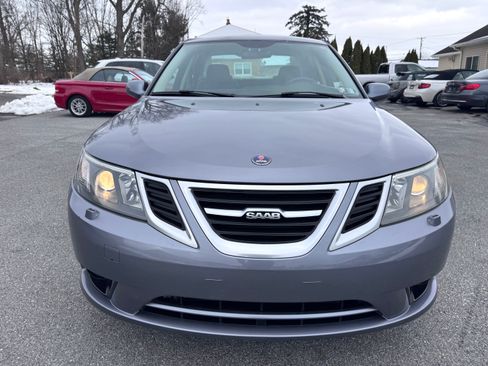 Used 2010 Saab 9-3 X image 3