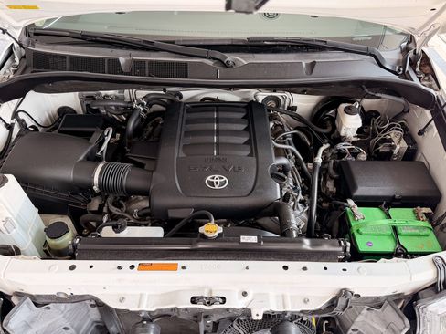 Used 2016 Toyota Sequoia 4WD Platinum image 22