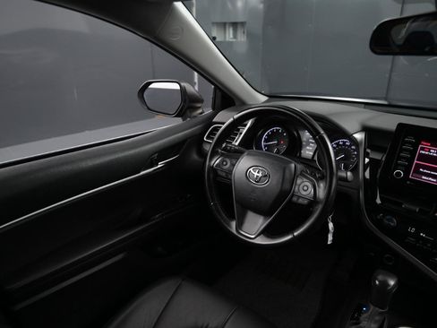 Used 2022 Toyota Camry SE image 22