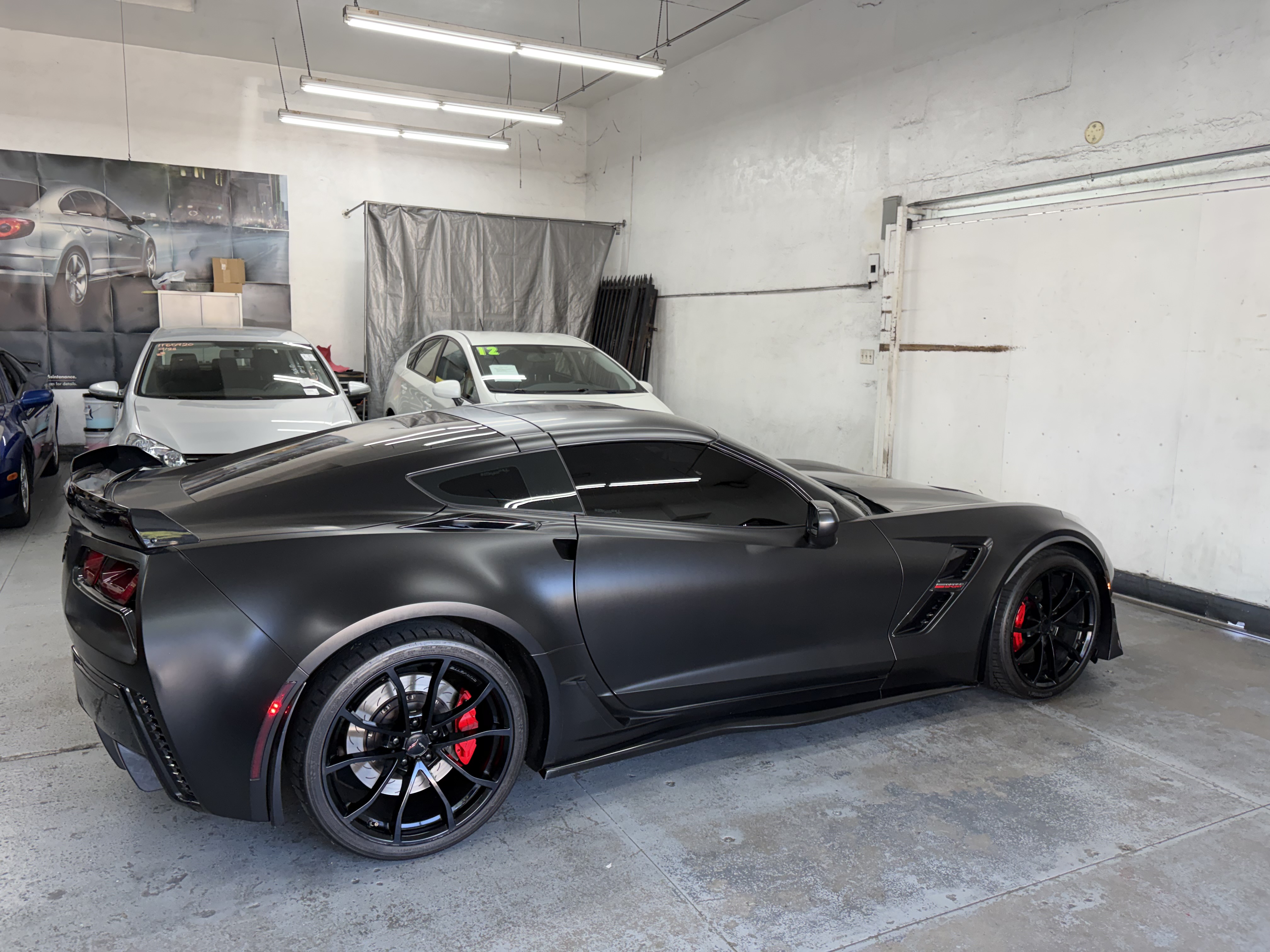 Used 2017 Chevrolet Corvette Grand Sport Coupe w/ 1LT RWD image 8