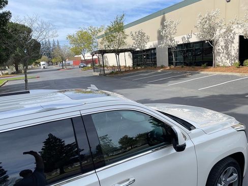 Used 2015 Cadillac Escalade Premium Luxury Platinum image 10