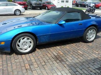 Used 1991 Chevrolet Corvette Convertible video 1