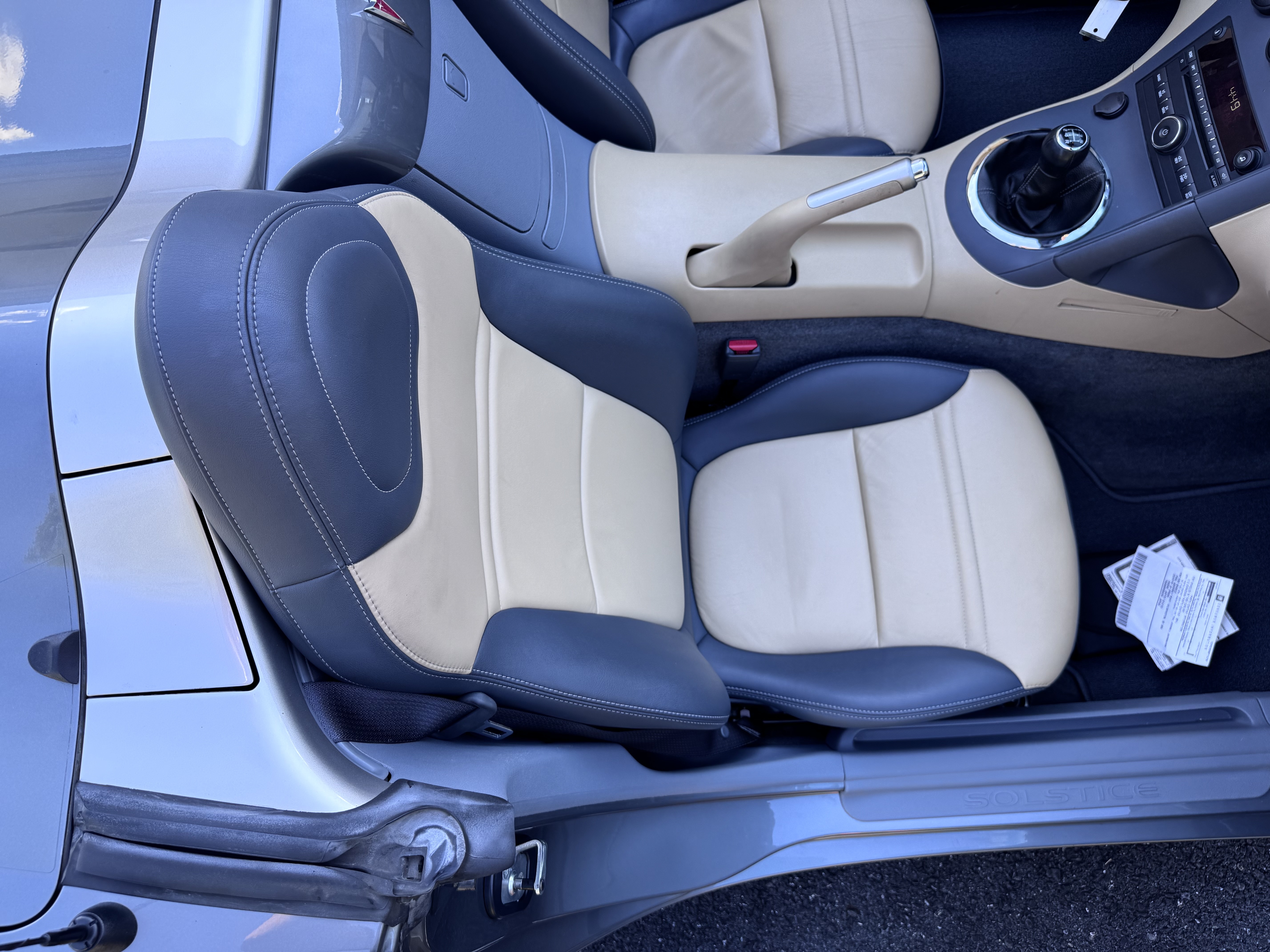 Used 2006 Pontiac Solstice RWD image 18