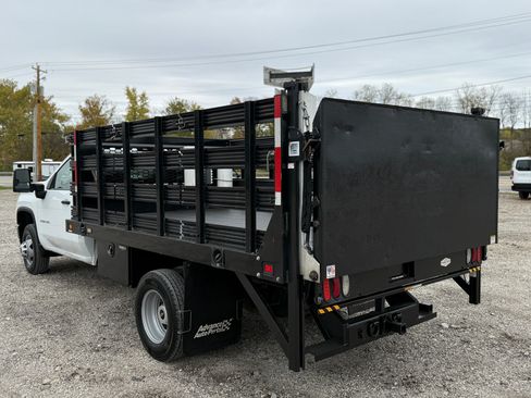 Used 2022 Chevrolet Silverado 3500 W/T image 5