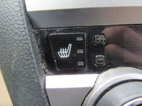 Used 2017 Subaru Outback 3.6R Limited image 19