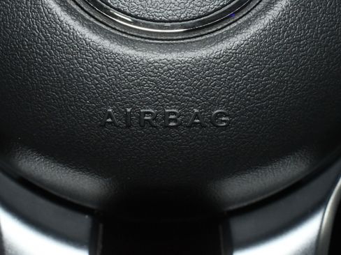 Used 2022 Mercedes-Benz GLE 350 image 33