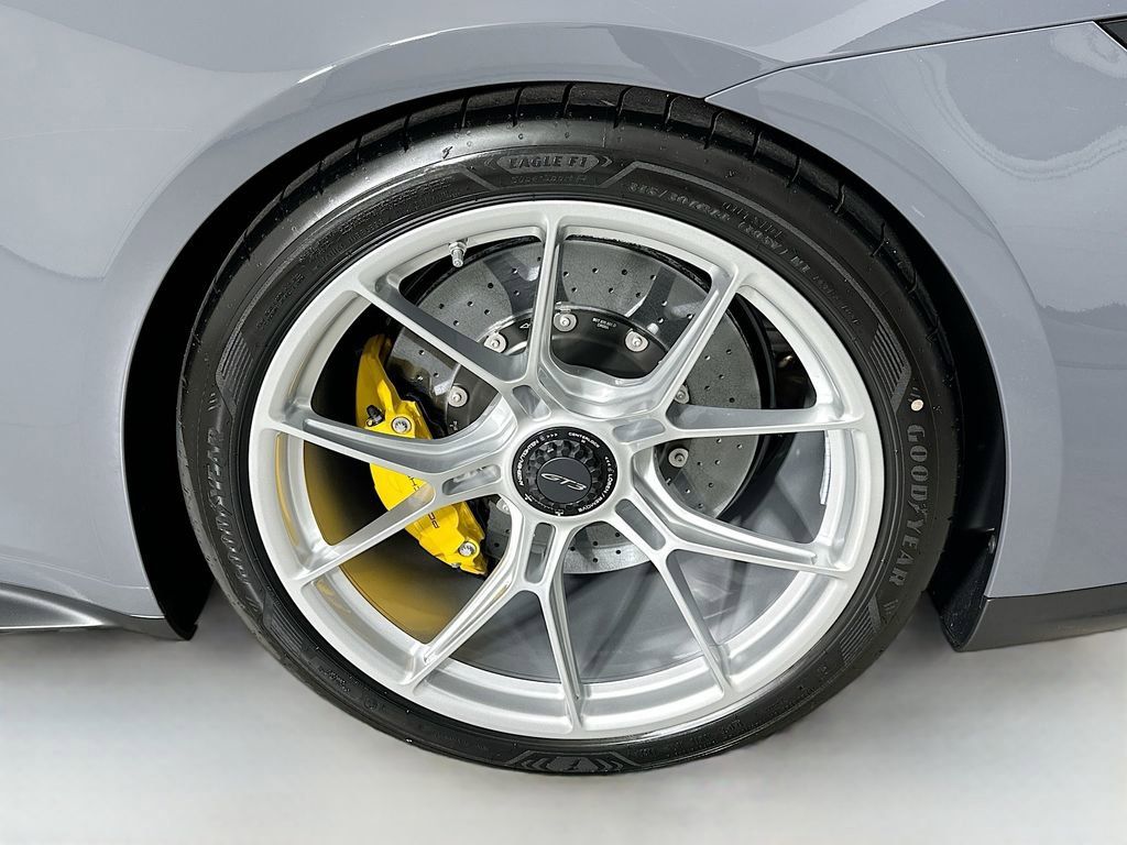 New 2026 Porsche 911 GT3 RWD image 32
