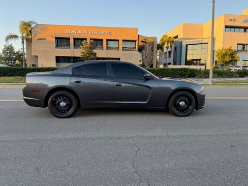 Used 2014 Dodge Charger AWD/4WD image 5