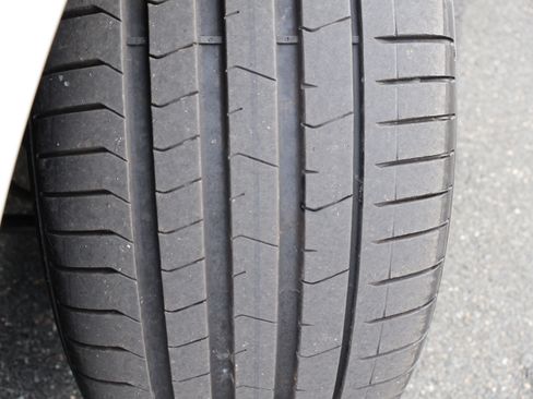 Used 2018 BMW X6 xDrive35i w/ M-Sport Package image 44