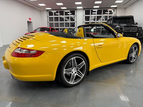 Used 2008 Porsche 911 Carrera 4 image 4
