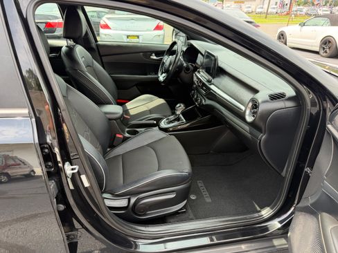 Used 2020 Kia Forte GT-Line Sedan FWD image 17
