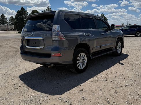 Used 2018 Lexus GX 460 AWD/4WD image 4