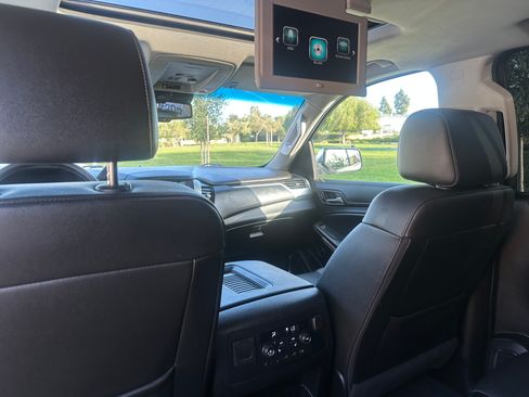 Used 2019 Chevrolet Tahoe Premier RWD image 21