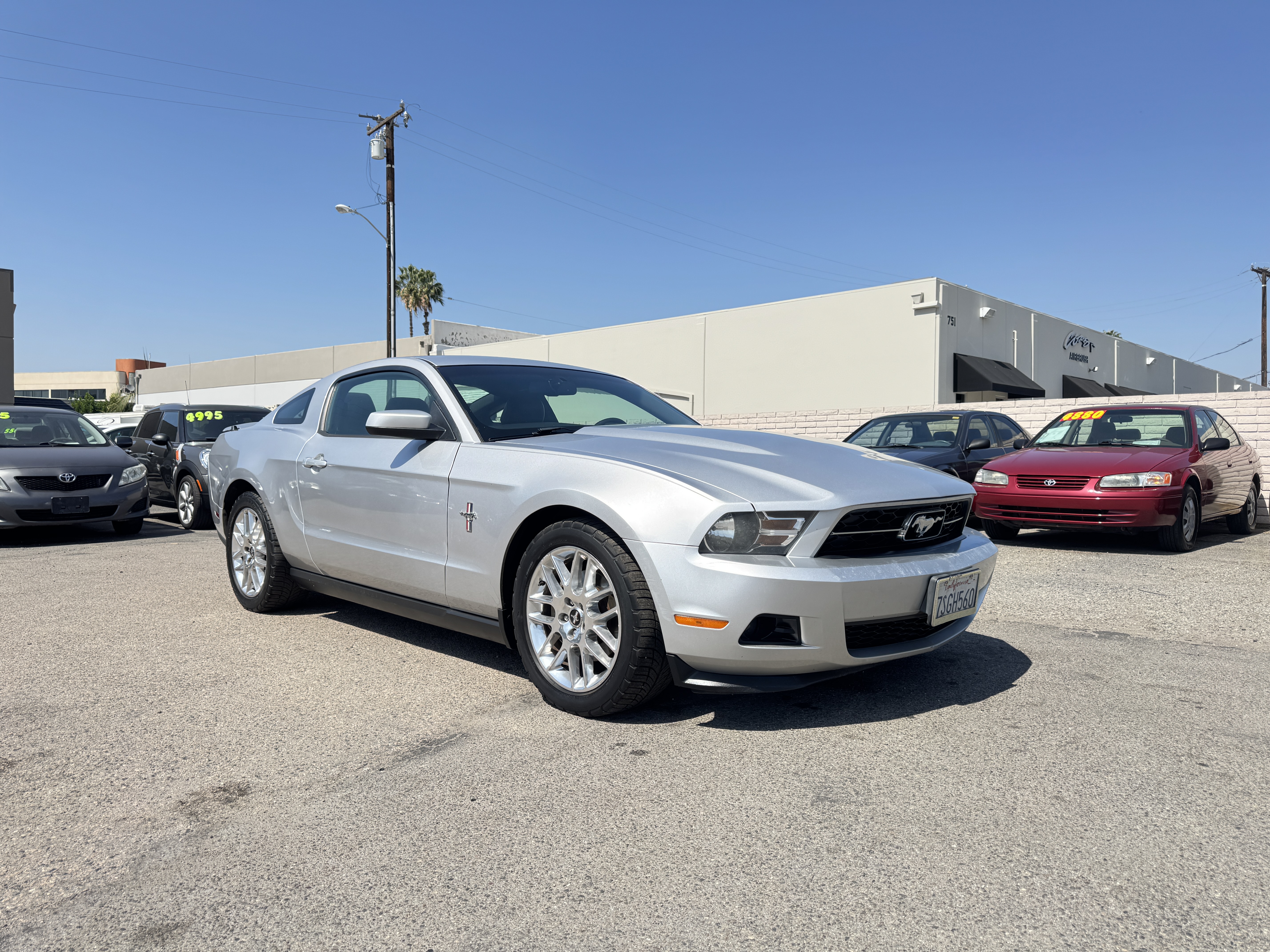 Used 2012 Ford Mustang Coupe RWD image 12