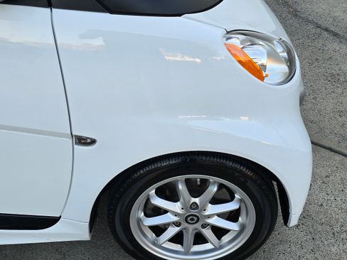 Used 2015 smart fortwo electric drive image 45