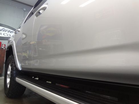 Used 2020 Toyota 4Runner SR5 Premium image 10