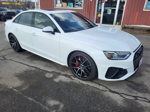 Used 2020 Audi S4 Premium image 2
