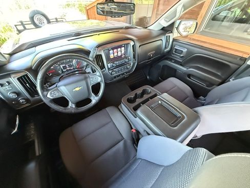 Used 2018 Chevrolet Silverado 2500 4x4 Crew Cab LT image 17