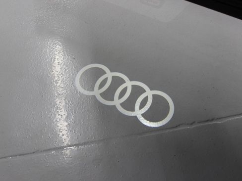 Used 2025 Audi Q4 e-tron Premium RWD image 30