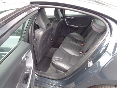 Used 2015 Volvo S60 T5 Premier AWD image 5