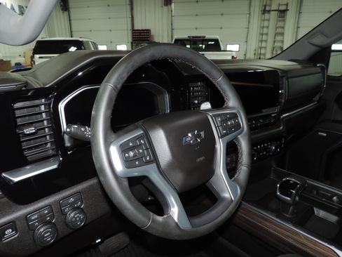 Used 2026 Chevrolet Silverado 1500 RST image 43